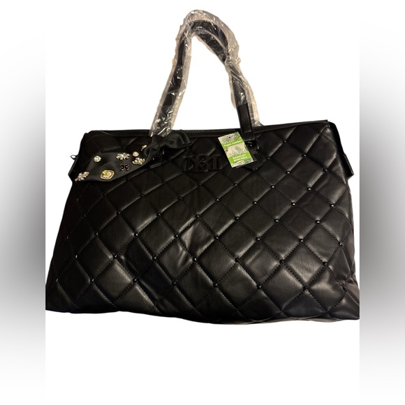 Badgley Mischka Handbags - NWT Badgley Mischka Vegan Leather Elegant Black Quilted Tote Bag